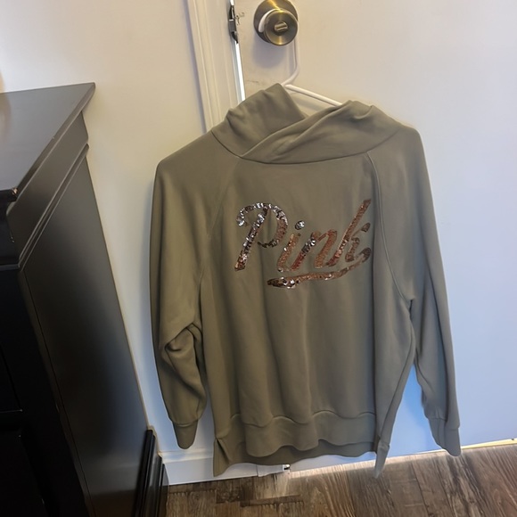 Hoodies - Picture 2 of 4